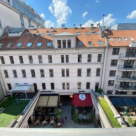 Downtown Gozsdu Vibe Apartments Budapest Exterior photo